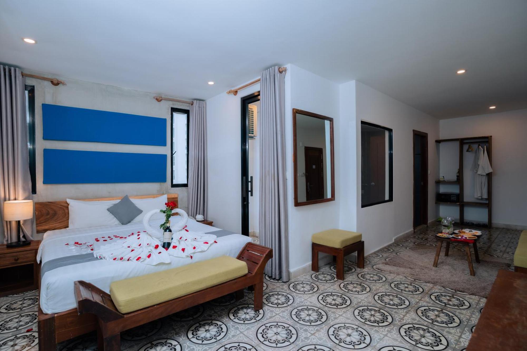 Home Chic Hotel Phnom Penh Exterior photo